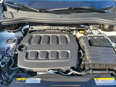 New 2026 Volkswagen Tiguan SEL R-Line image 16