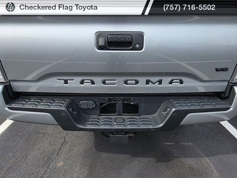 Used 2023 Toyota Tacoma TRD Off-Road w/ Advanced Technology Package image 8