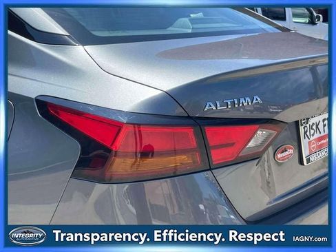 Used 2020 Nissan Altima 2.5 SV AWD/4WD image 11
