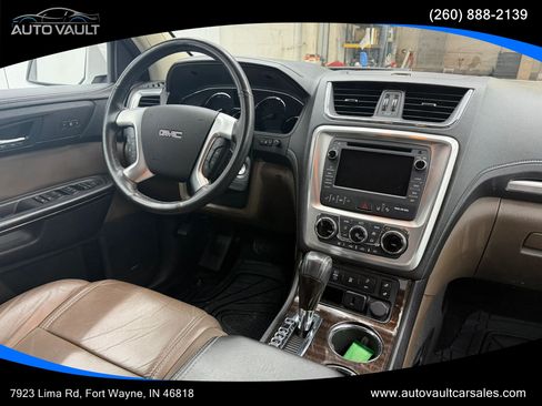 Used 2017 GMC Acadia Limited SLT FWD image 10