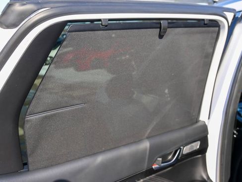 Used 2024 Hyundai Palisade Calligraphy image 15