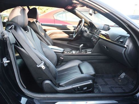 Used 2014 BMW 435i Convertible image 21