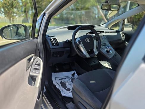 Used 2013 Toyota Prius Two FWD image 28
