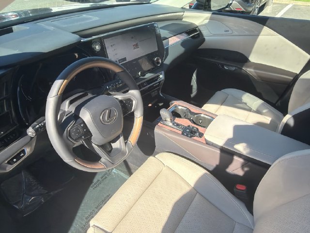 Used 2024 Lexus RX 350 AWD w/ Convenience Package image 24