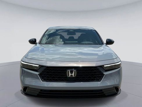 Certified 2025 Honda Accord Sport image 9
