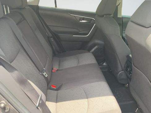 Used 2023 Toyota RAV4 XLE w/ Convenience Package FWD image 21