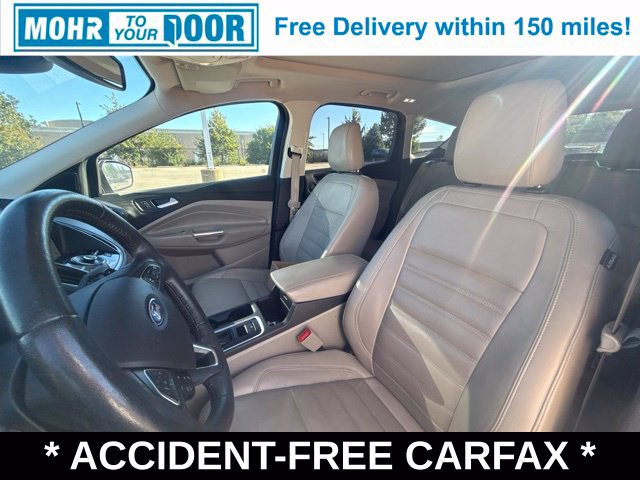 Used 2018 Ford Escape Titanium w/ Ford Safe & Smart Package FWD image 19
