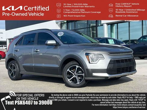 Certified 2025 Kia Niro LX image 1