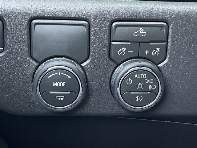 Used 2026 Chevrolet Silverado 1500 RST RWD image 22