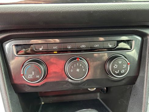 Used 2023 Volkswagen Tiguan S image 17