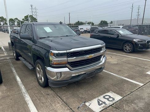Used 2017 Chevrolet Silverado 1500 LT w/ Texas Edition RWD image 2