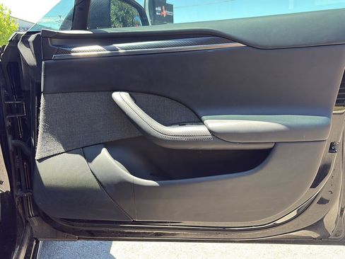 Used 2021 Tesla Model S Plaid AWD/4WD image 11