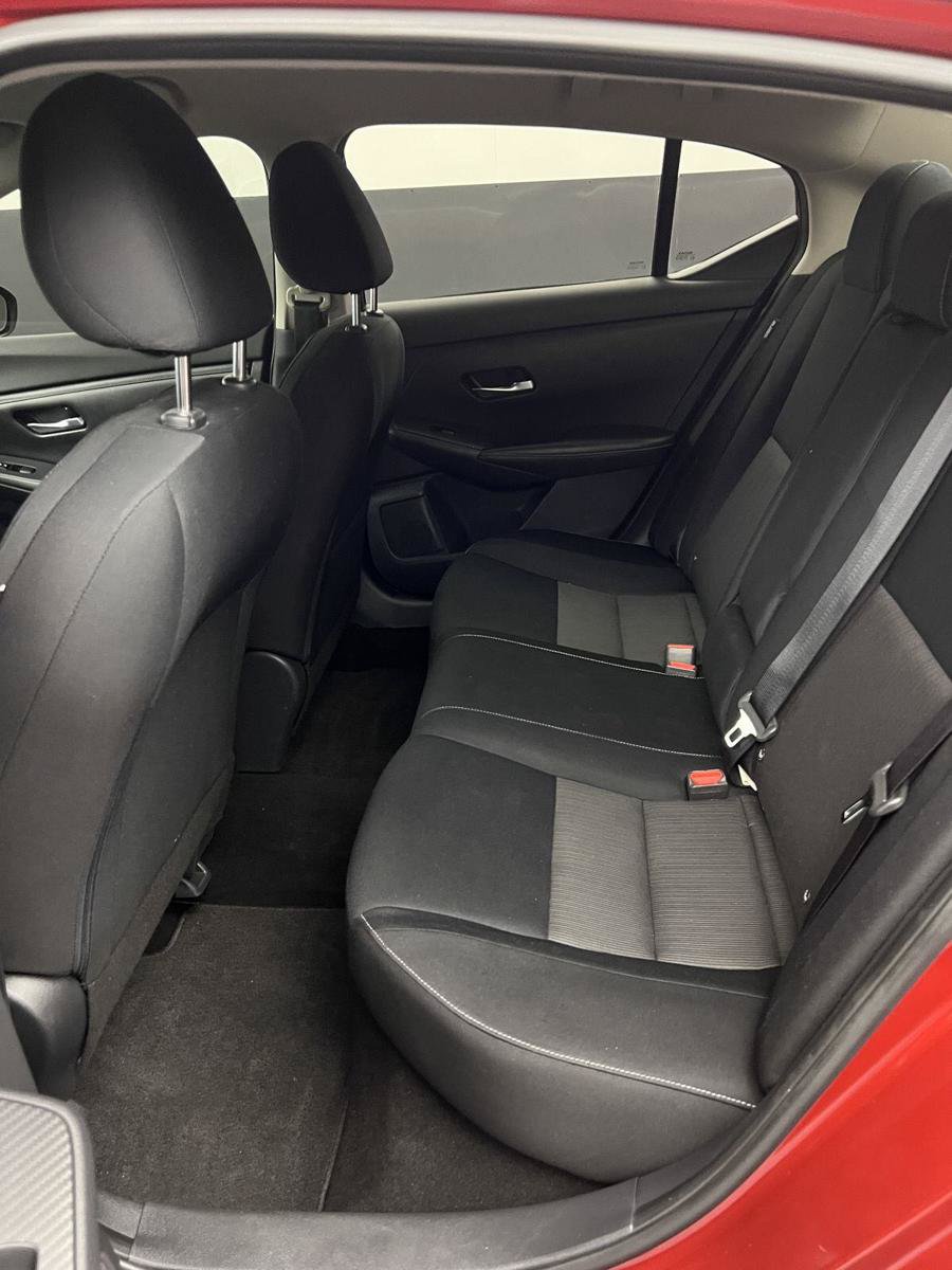 Used 2020 Nissan Sentra SV FWD image 16