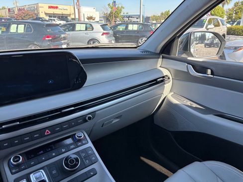 Used 2025 Hyundai Palisade SEL AWD/4WD image 38