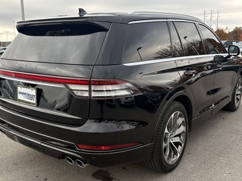 Used 2023 Lincoln Aviator Grand Touring w/ Equipment Group 301A image 10