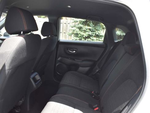 Used 2024 Honda HR-V Sport image 15