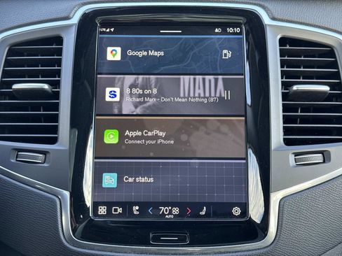 Used 2023 Volvo XC90 B5 Core w/ Protection Package Premier image 4