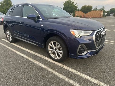 Used 2023 Audi Q3 2.0T Premium Plus w/ Premium Plus Package AWD/4WD image 3