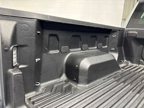 Used 2024 Chevrolet Silverado 1500 LT AWD/4WD image 37