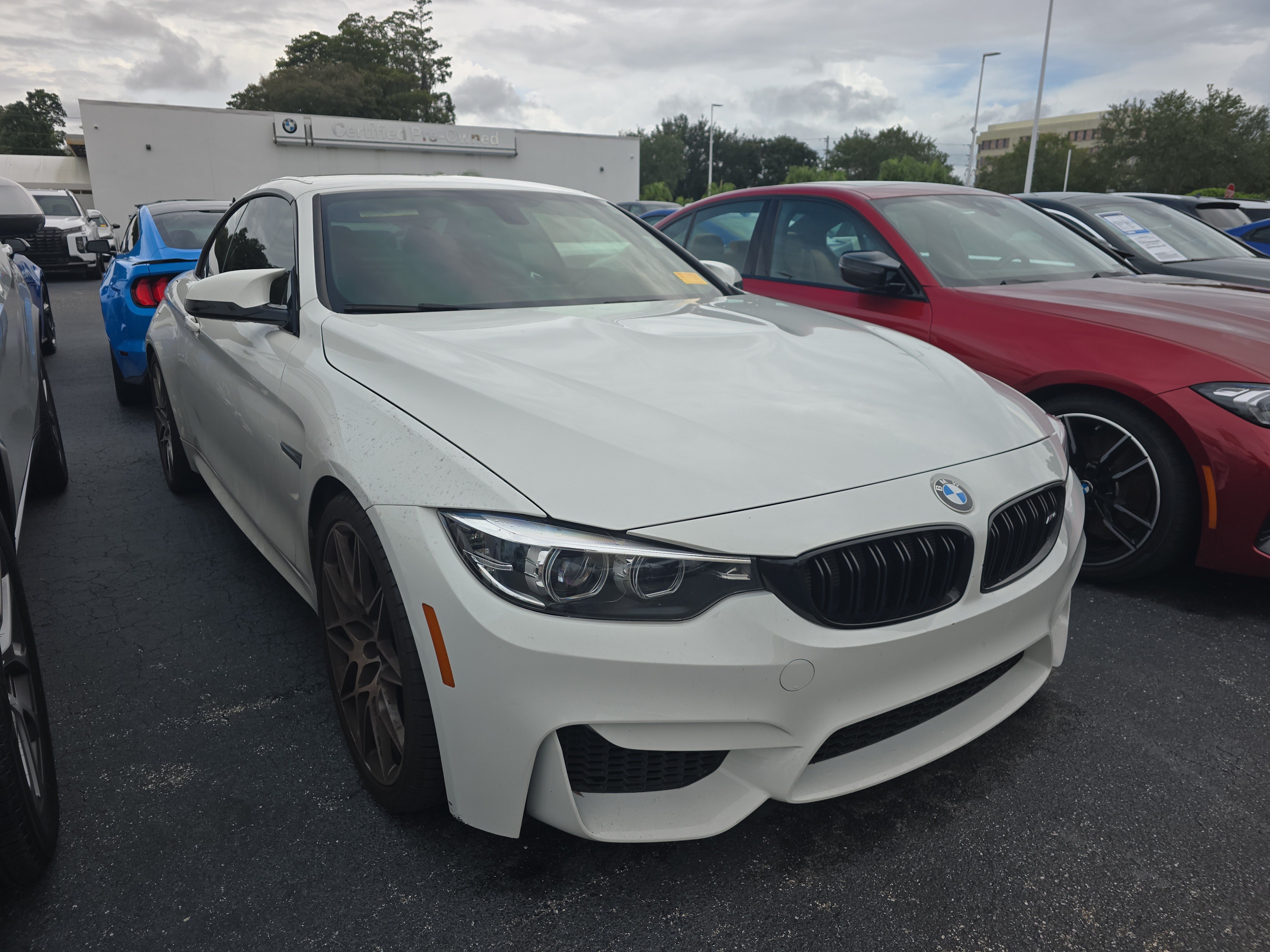 Used 2018 BMW M4 Convertible w/ Competition Package RWD image 1