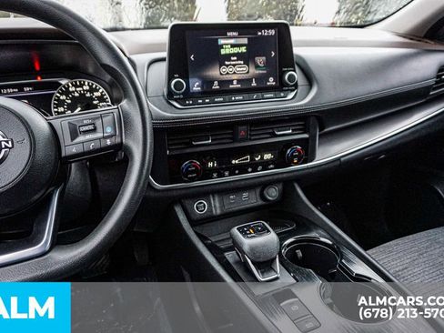 Used 2023 Nissan Rogue SV image 32