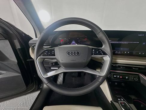 Used 2025 Audi Q5 Prestige AWD/4WD image 22