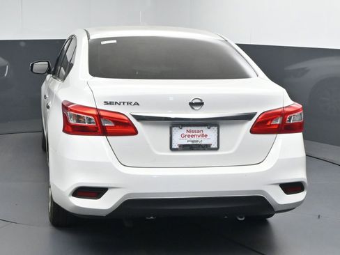 Used 2017 Nissan Sentra S FWD image 6
