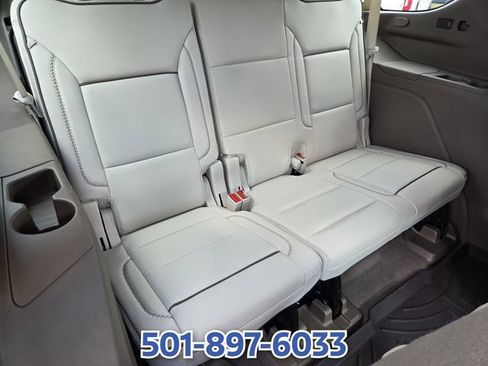 Used 2026 GMC Yukon Denali AWD/4WD image 15