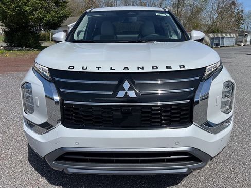 New 2026 Mitsubishi Outlander SE image 15