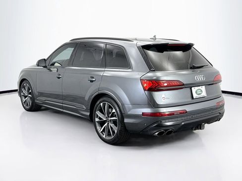 Used 2023 Audi SQ7 Prestige w/ Prestige Package image 7