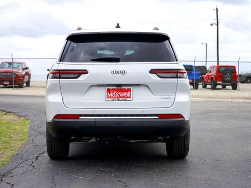 New 2026 Jeep Grand Cherokee L Laredo RWD image 7