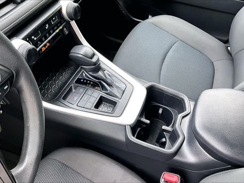 Certified 2023 Toyota RAV4 LE AWD/4WD image 15