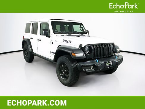 Used 2023 Jeep Wrangler Unlimited w/ Sun & Screen Package AWD/4WD image 1
