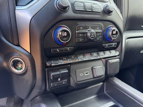 Used 2020 Chevrolet Silverado 1500 RST w/ True North Edition AWD/4WD image 21