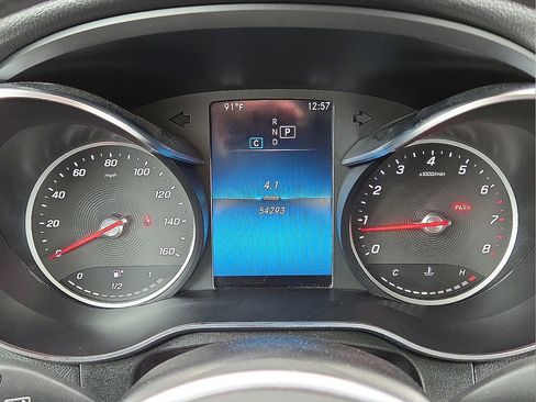 Used 2022 Mercedes-Benz GLC 300 image 24