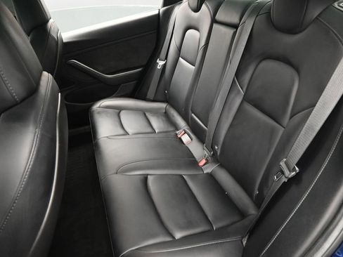 Used 2018 Tesla Model 3 Long Range image 27