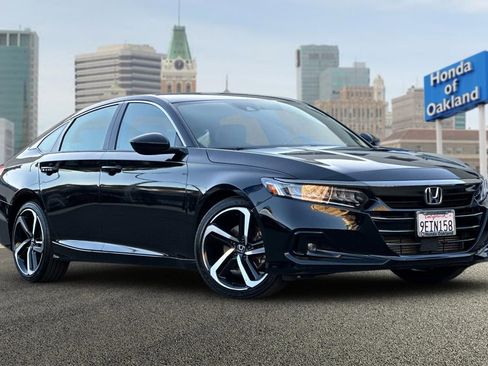 Used 2022 Honda Accord Sport image 2