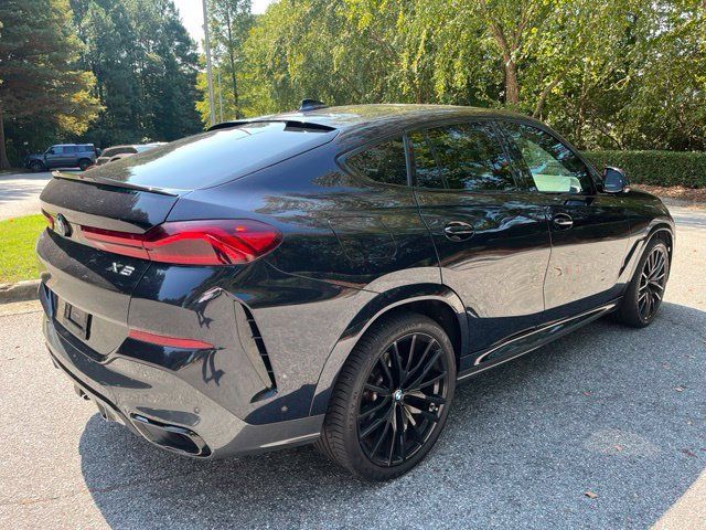 Used 2022 BMW X6 xDrive40i AWD/4WD image 9
