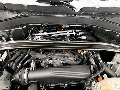 Used 2025 Ford Explorer Platinum w/ LUX Leather Package image 34