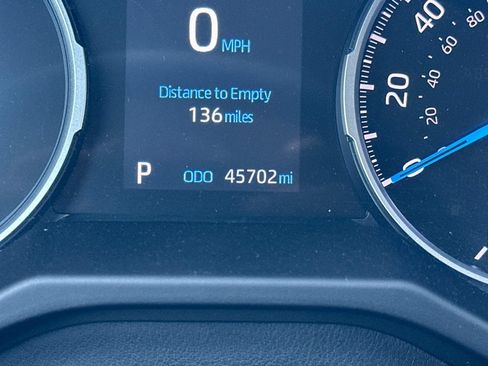 Certified 2022 Toyota RAV4 LE AWD/4WD image 41