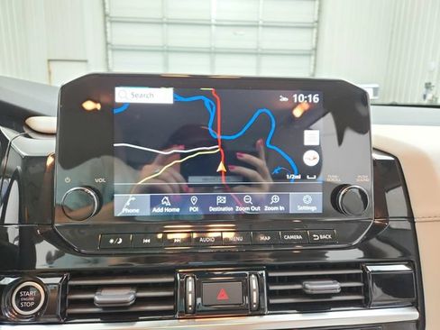 Used 2023 Nissan Pathfinder SL FWD image 27