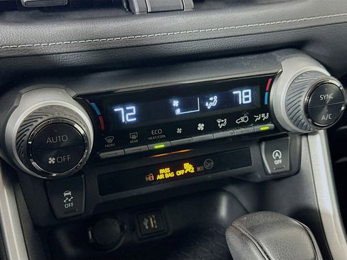 Used 2024 Toyota RAV4 XLE image 23