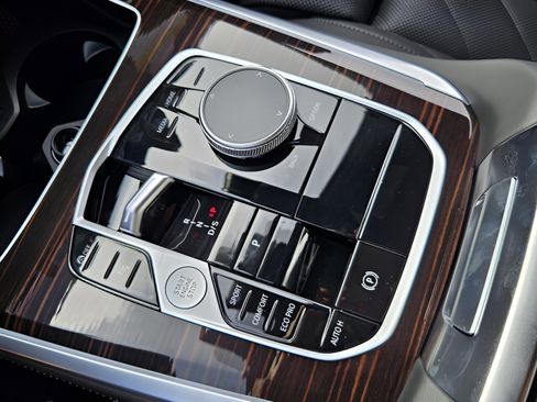 New 2026 BMW X5 sDrive40i w/ M Sport Package image 40