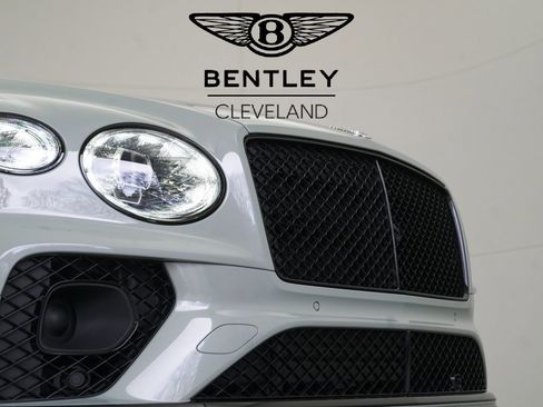 Used 2023 Bentley Bentayga Speed image 5