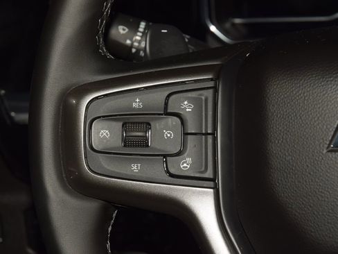 Used 2024 Chevrolet Silverado 1500 High Country w/ High Country Premium Package AWD/4WD image 39