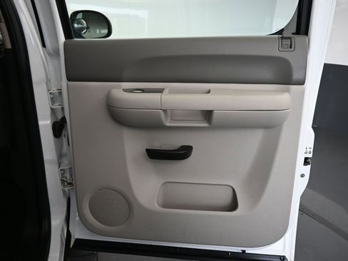 Used 2013 Chevrolet Silverado 3500 W/T image 35