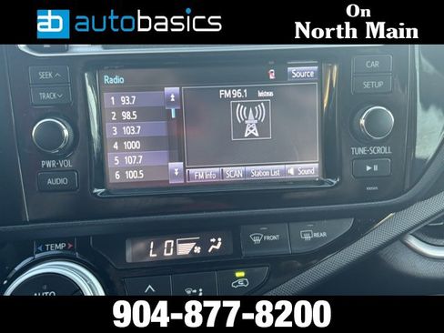 Used 2015 Toyota Prius C Two image 20