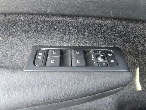 Certified 2023 Volvo C40 P8 Recharge Ultimate w/ Protection Package Premier AWD/4WD image 26