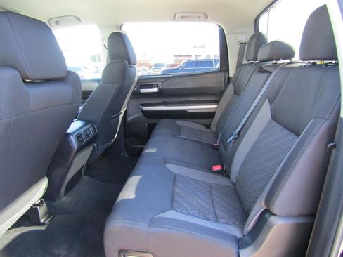 Used 2017 Toyota Tundra SR5 w/ SR5 Upgrade Package image 9