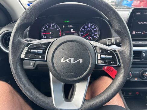 Used 2024 Kia Forte LXS image 11